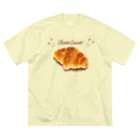 いわさきまゆこ｜食べ物イラストのバタークロワッサン ビッグシルエットTシャツ