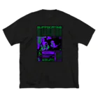 YuukingStoreのSUFFOCATING Big T-Shirt