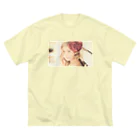 poppy22のセピアなフラワーガール Big T-Shirt