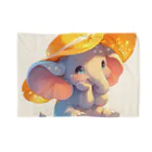 AQUAMETAVERSEの帽子をかぶった可愛い子供ゾウ Marsa 106 Blanket