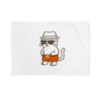 マカロンのサングラスをかけたネコ Blanket