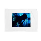 yama164のジンベエザメの影 Blanket