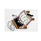 茶々の猫グッズのベッドで寝る猫(ハチワレ女の子) Blanket