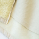 いきものや　のの（別館）の【バックプリント】白いカナヘビ Boa Fleece Jacket
