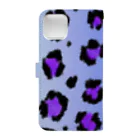 ЯMMRのBlue leopard Book-Style Smartphone Case :back