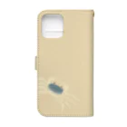 Kelfoy.のさわがに Book-Style Smartphone Case :back