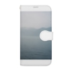 Esseの雨の日の海と白い灯台 Book-Style Smartphone Case