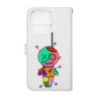 Ａ’ｚｗｏｒｋＳのHANGING VOODOO DOLL with PINS 手帳型スマホケースの裏面