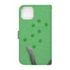かわいいもののおみせ　いそぎんちゃくのお魚にゃーvar.3もふもふ　灰猫　グリーン　シンプル無地　肉球マーク付き Book-Style Smartphone Case :back