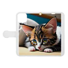 anagram12の見つめる子猫 Book-Style Smartphone Case:Opened (outside)