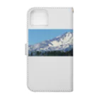 ReallyCoolMamoruの秋田鳥海山_AkitaChoukaisan Book-Style Smartphone Case :back