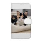 癒しリフレッシュの愛らしい子猫ちゃん Book-Style Smartphone Case