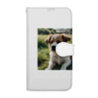 kokin0の草むらで斜めを見つめる犬 dog looking for the anywhere Book-Style Smartphone Case