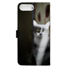 ねこ写真のみせの正面からみたねこ Book-Style Smartphone Case :back