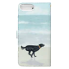 AtelierBoopの海と黒い犬 Book-Style Smartphone Case :back