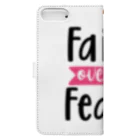 Fred HorstmanのBreast Cancer - Faith Over Fear  乳がん - 恐怖 に 対する 信仰 Book-Style Smartphone Case :back