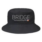 BRIDGE【ブリッジ】公式ショップのBRIDGEロゴ（白） Bucket Hat