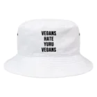 0.00%VEGAN SHOPのヴィーガンはゆるヴィーガンを嫌う（黒文字） Bucket Hat