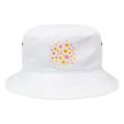 kimchinの華やかな色合いの花柄 Bucket Hat