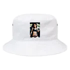 Be proudの車にいるタトゥー美女 Bucket Hat