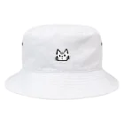 猫のグッズ屋 “ ねこつながり "のいとしのねこ Bucket Hat