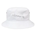 SANKAKU DESIGN STOREの自信を持って！ 自分用 白 Bucket Hat