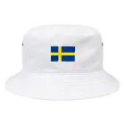 金融投資デザイン　カマラオンテ-ムラサキのスウェーデン 国旗 旗 flag バケットハット