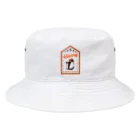 U.S.A.T.のハイキングコウテイペンギン Bucket Hat