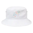 Young Fashion の空の旅 Bucket Hat