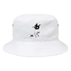 ウィスキー パブ ノワール【グッズ開発部】のノワール店員くろべぇくん Bucket Hat