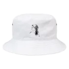 雲屋の編み込みロング横顔 Bucket Hat