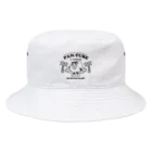 阪田ベーカリーのぱんちゅーぶShopの夏だよ！サーフィンしに海へ行く生チョコぱんくん Bucket Hat