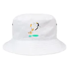 ゆりえもんのペンギンショップの空飛ぶペンギン(green) Bucket Hat