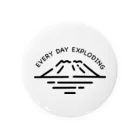 活火山のEvery day exploding 缶バッジ