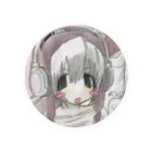 目に優しい青の被り物とヘッドフォン付けた女の子 Tin Badge