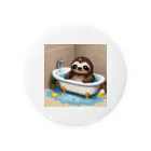 hinata__hinataのお風呂に入っているナマケモノ Tin Badge