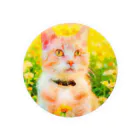 猫好きの谷の猫の水彩画/花畑のチャシロねこのイラスト/茶白ネコ Tin Badge