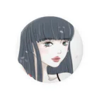 m i n a n oの黒髪ロングの女の子　背景白 Tin Badge