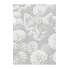 IloveCatの子猫が可憐な花の白黒写真 クリアファイル