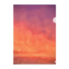 でおきしりぼ子の実験室の夕焼けすぎる雲-正方形 クリアファイル