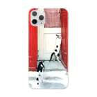 黒猫デザインのエーゲ海の猫　赤い扉 Clear Smartphone Case