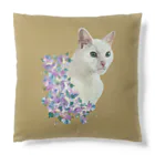 小鳥と映画館のお花と白猫  茶系 Cushion