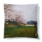 いちごムースの花曇り さくら並木 Cushion