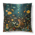 人魚堂の宝石を眺める人魚のクッション Mermaid cushion looking at jewels Cushion