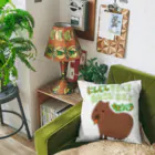 Secret gardenのにんじんをたべるおおきなネズミ　カピバラ Cushion