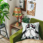 penguininkoの仲良く鳴き合うケープペンギン🐧背景ありC Cushion