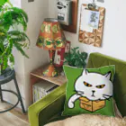 mkumakumaのニャンボール箱猫色付き Cushion