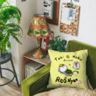 旅猫王子れぉにゃん👑😼公式(レイラ・ゆーし。)の【おかえり☆お疲れさま！】(黄色×緑)のれぉにゃクッション Cushion