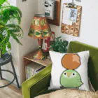 うさやのサーターアンダギーをゲットしてご満悦のカカポ Cushion