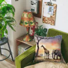 かるるんショップのサバンナのとある日の風景　シリーズ　凸凹コンビ Cushion